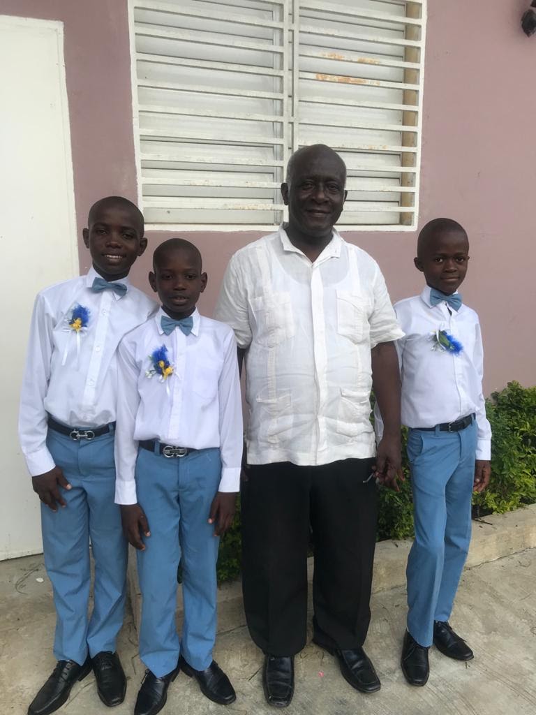 Cette image a un attribut alt vide ; le nom du fichier est img_3912-2.jpg